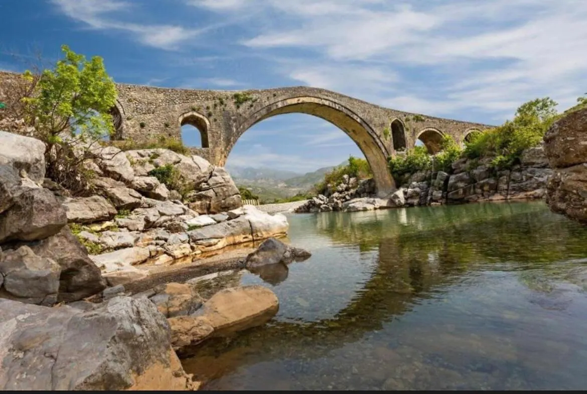 Mesi Bridge Villa Boks 0*,  Albania